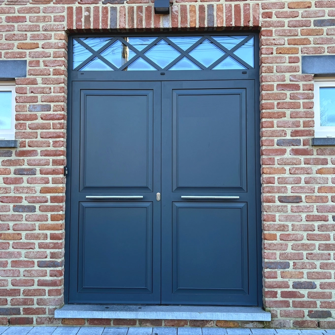 JUCO – Châssis – Porte en aluminium JUCO - Châssis - Porte en aluminium